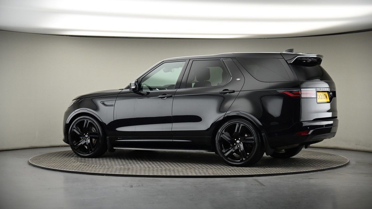 More views of Land Rover Discovery