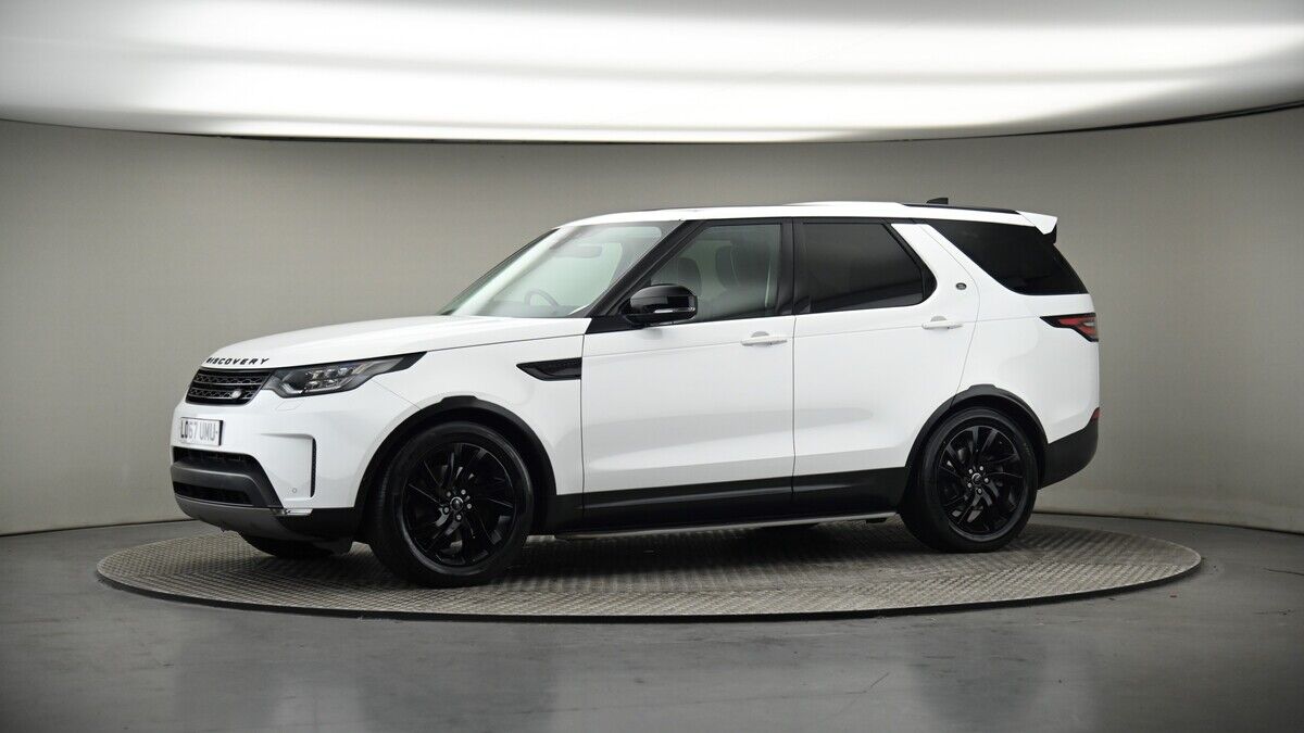 More views of Land Rover Discovery