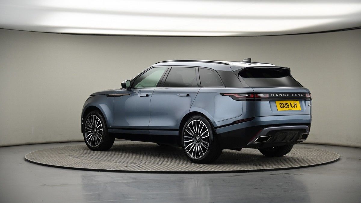 More views of Land Rover Range Rover Velar