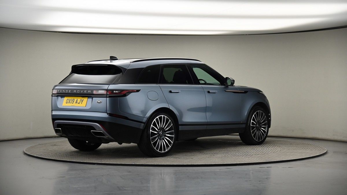 Land Rover Range Rover Velar Image 7