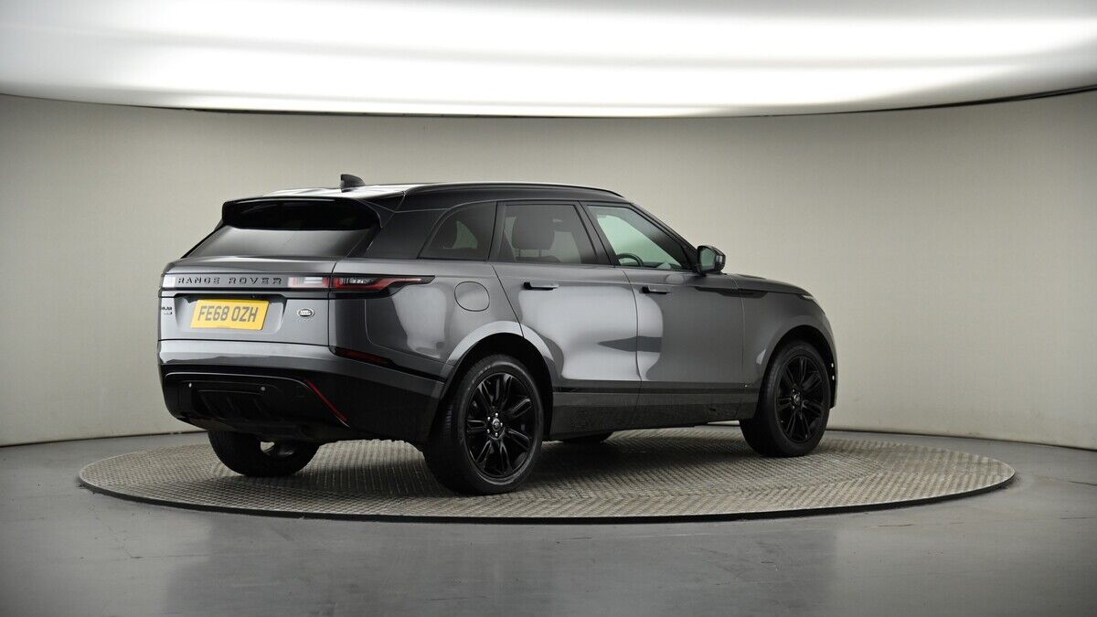 Land Rover Range Rover Velar Urban Image 7