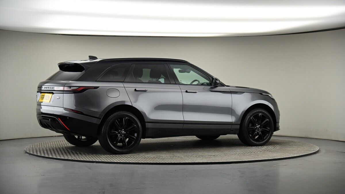 More views of Land Rover Range Rover Velar