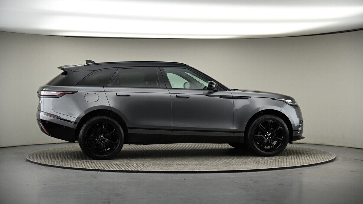 More views of Land Rover Range Rover Velar