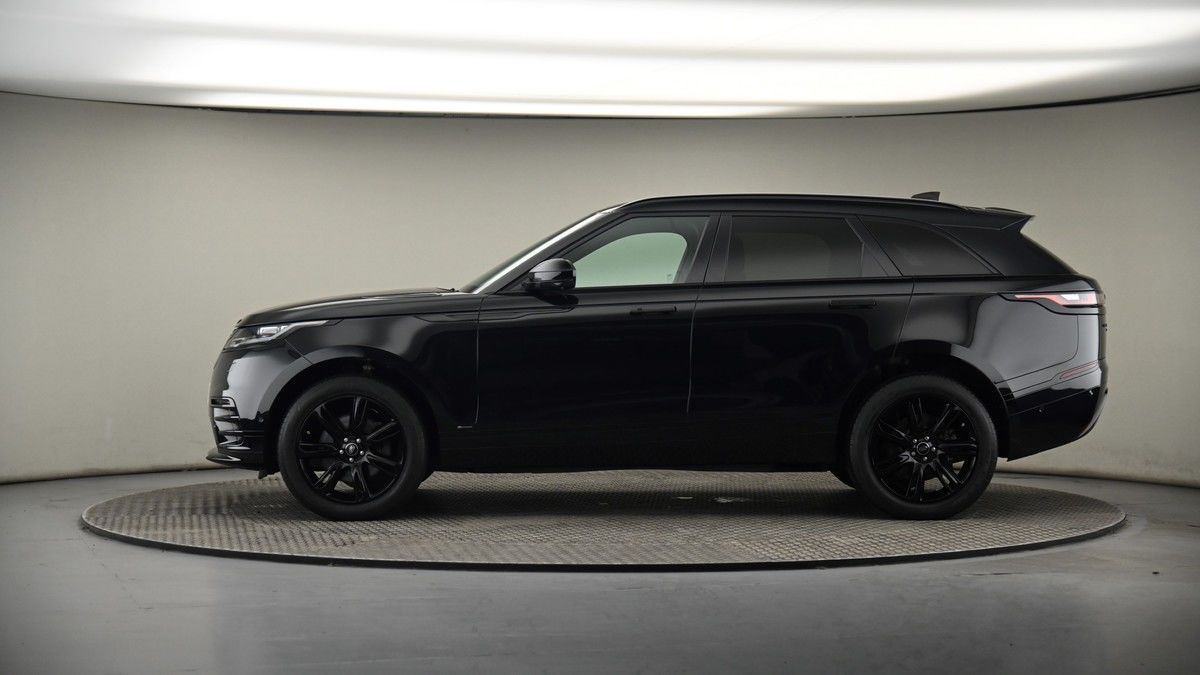 Land Rover Range Rover Velar Image 19