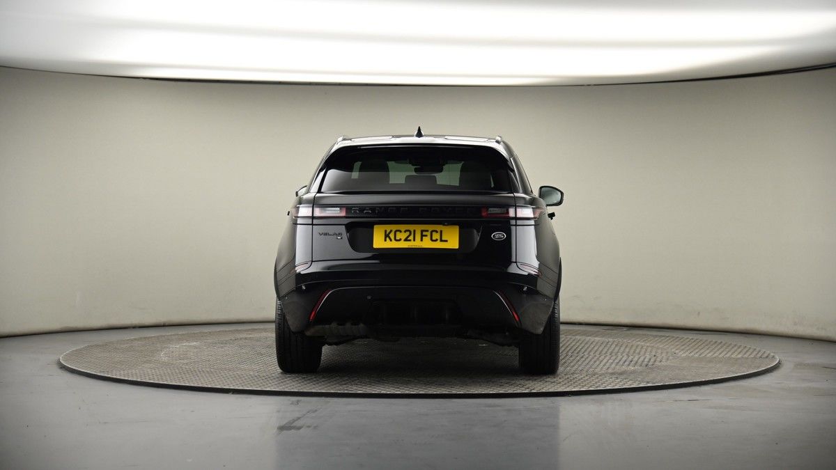 Land Rover Range Rover Velar Image 17