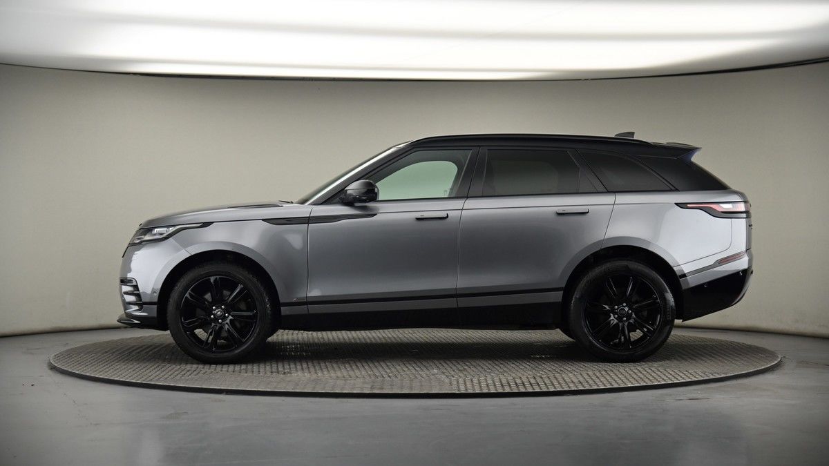 Land Rover Range Rover Velar Image 19