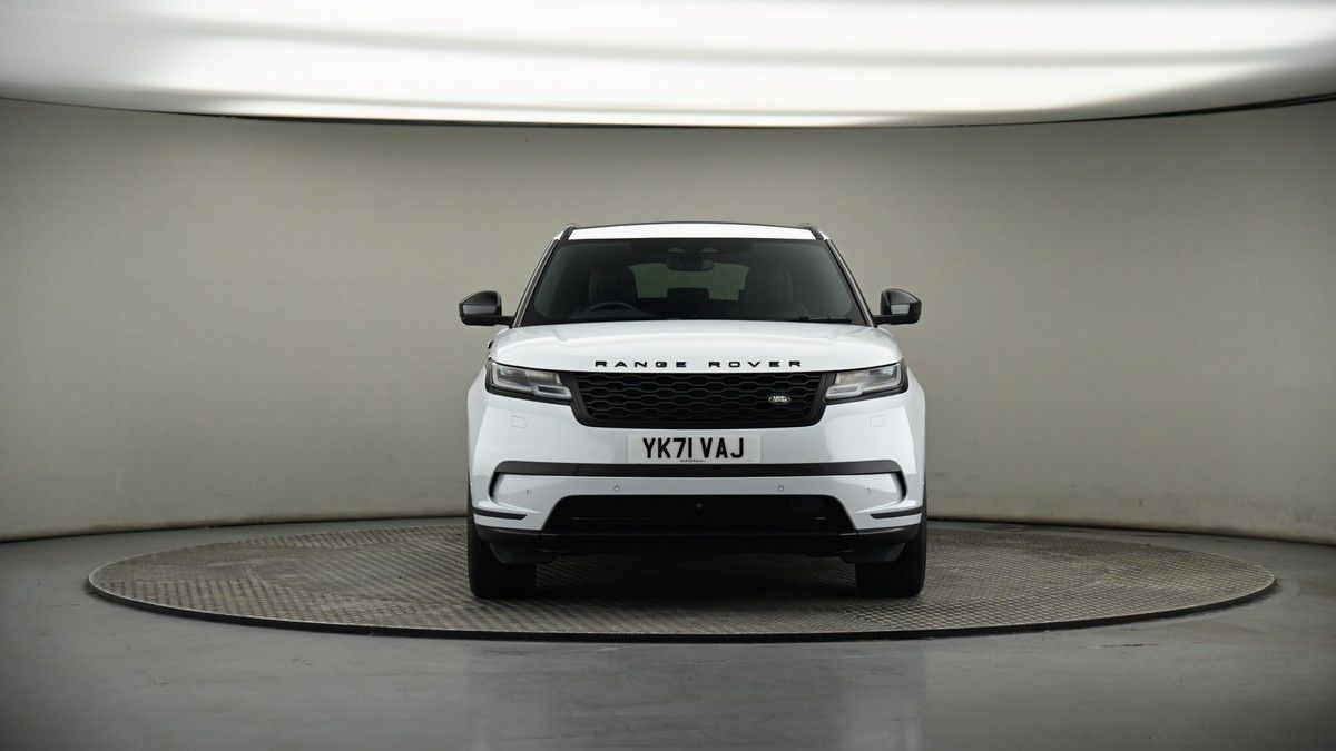 Land Rover Range Rover Velar Image 18