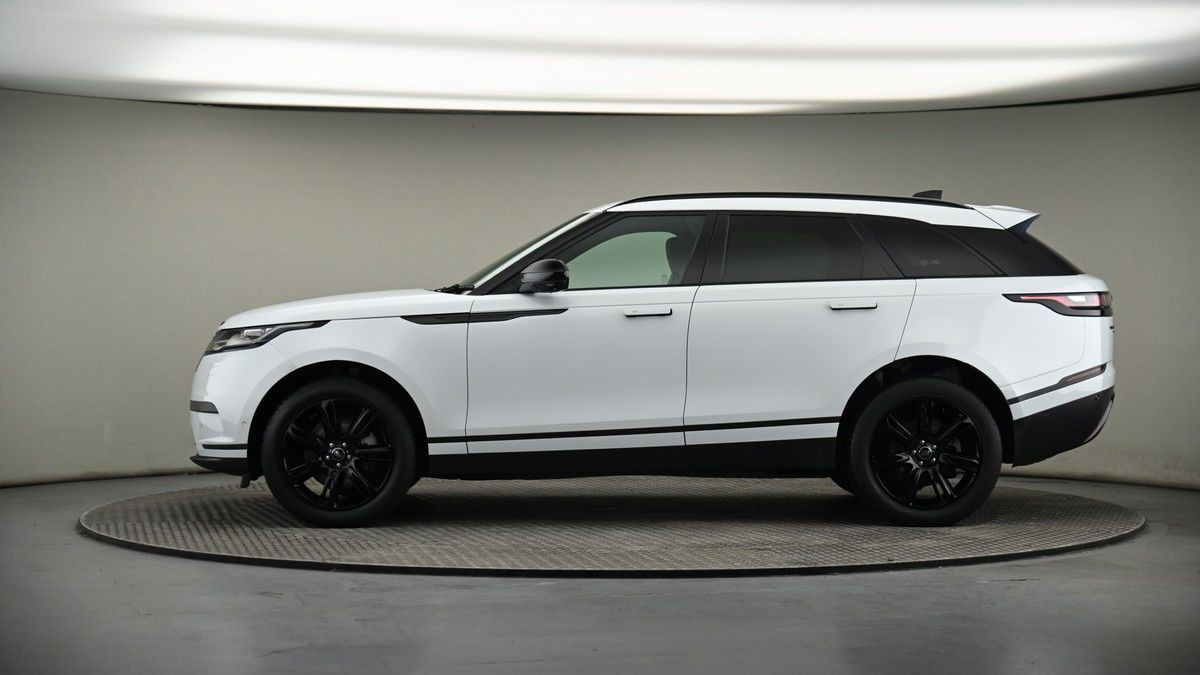 Land Rover Range Rover Velar Image 19