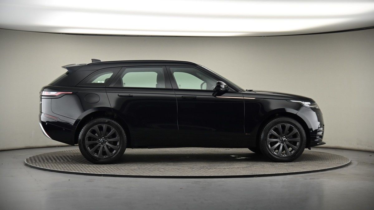 More views of Land Rover Range Rover Velar