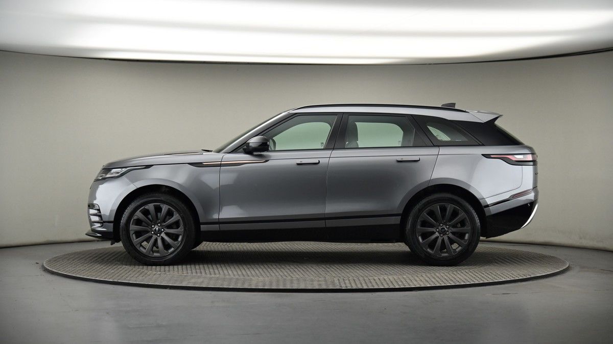 Land Rover Range Rover Velar Image 19