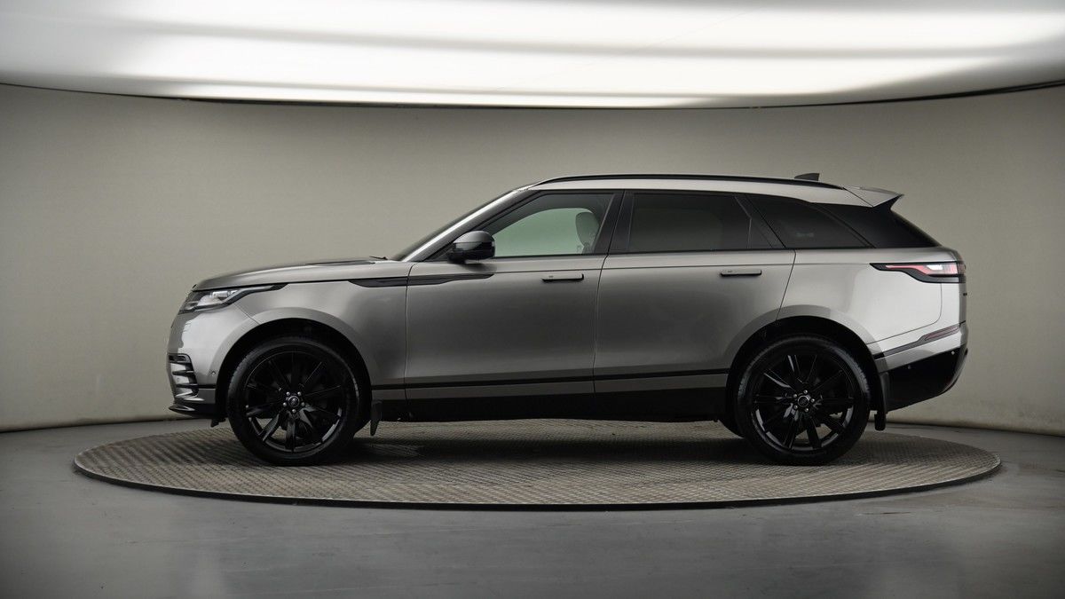 Land Rover Range Rover Velar Image 19