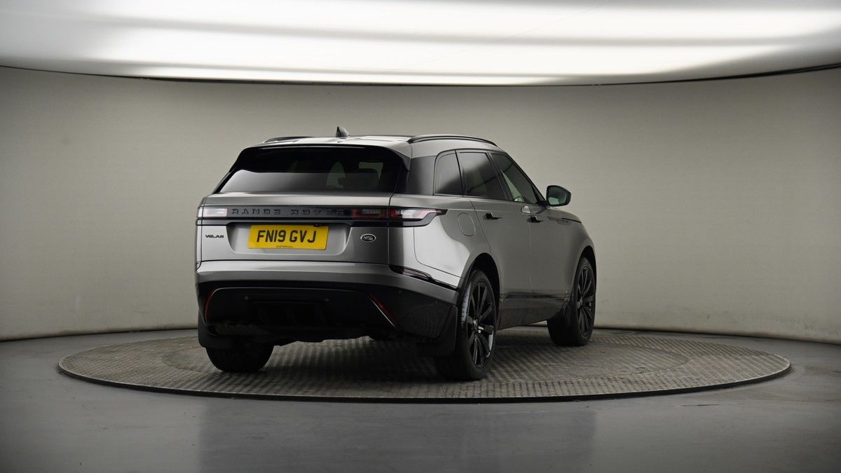 More views of Land Rover Range Rover Velar