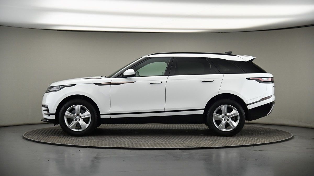 Land Rover Range Rover Velar Image 19