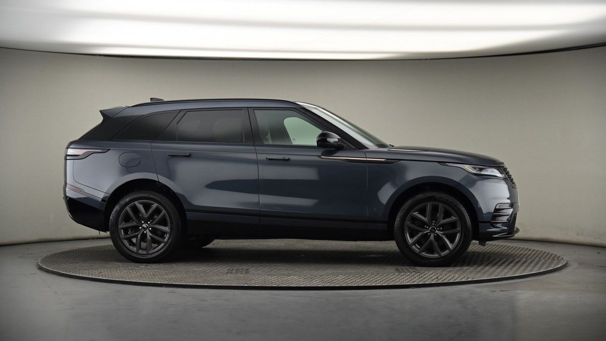 More views of Land Rover Range Rover Velar