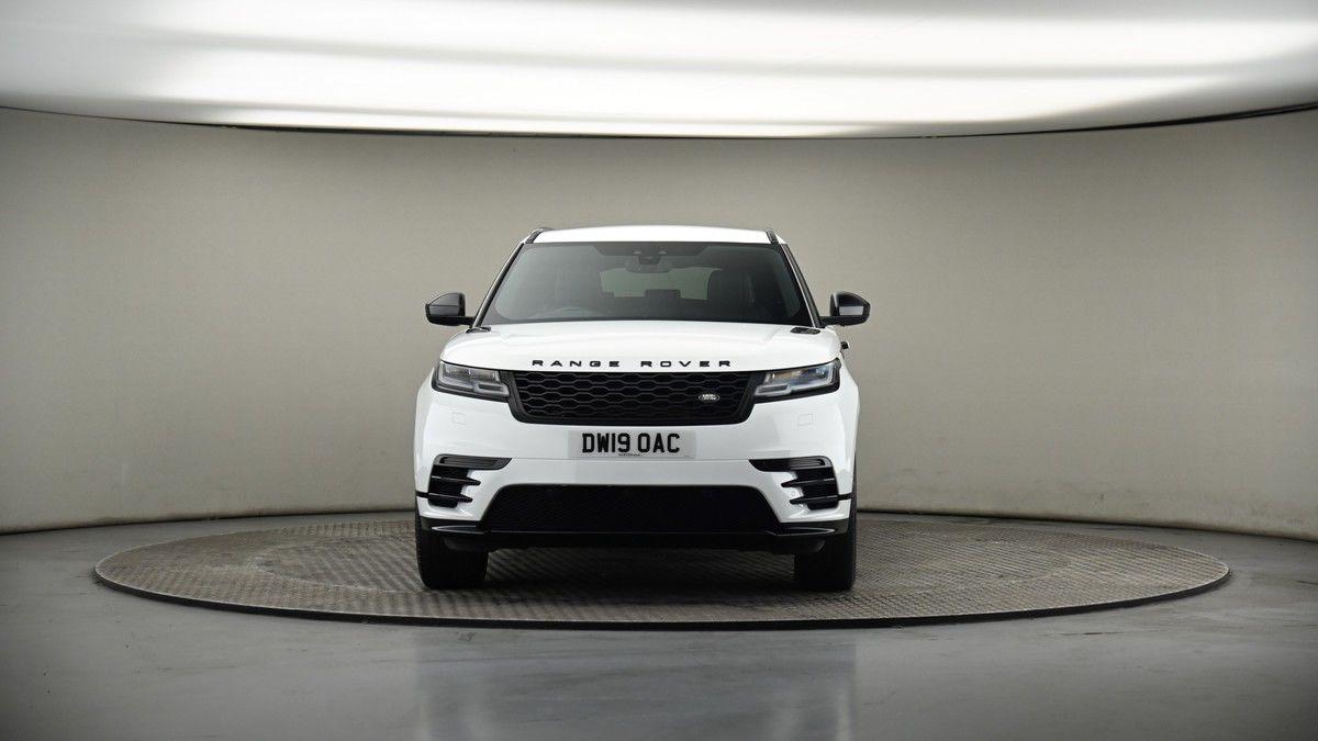 Land Rover Range Rover Velar Image 17