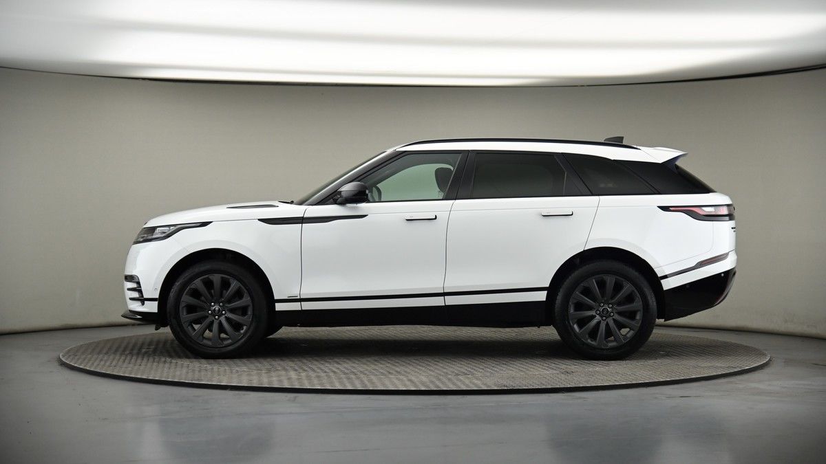 Land Rover Range Rover Velar Image 18