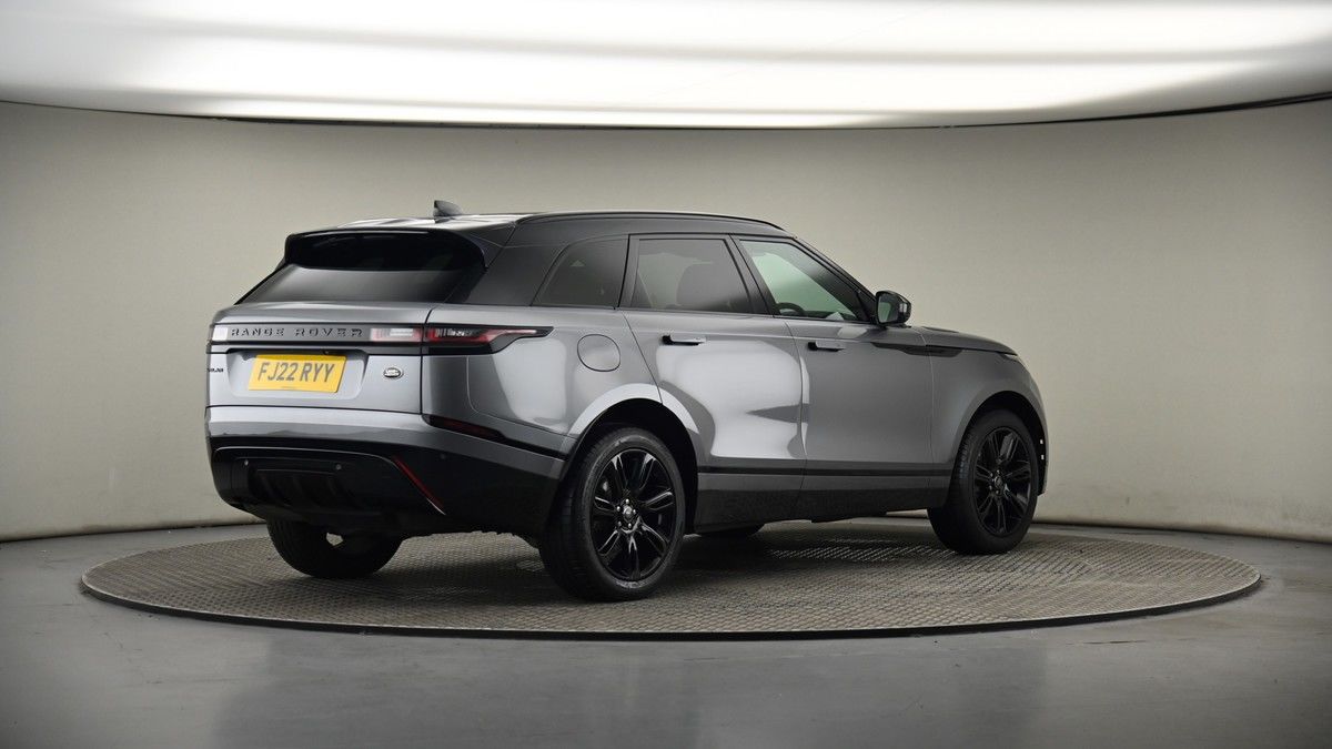Land Rover Range Rover Velar Image 7