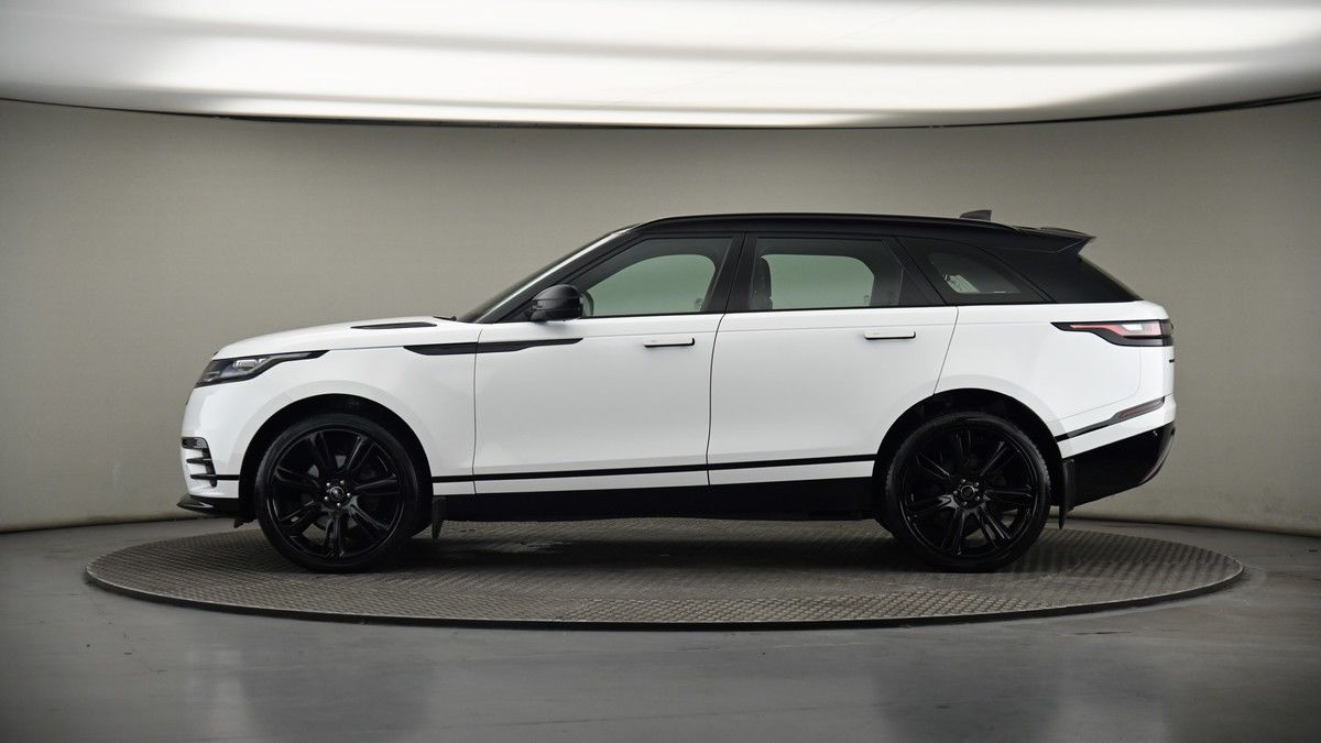 Land Rover Range Rover Velar Image 19