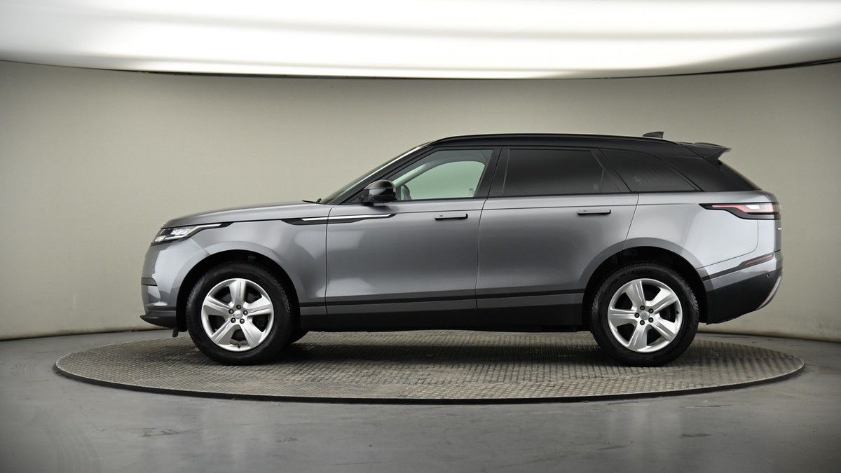 Land Rover Range Rover Velar Image 19