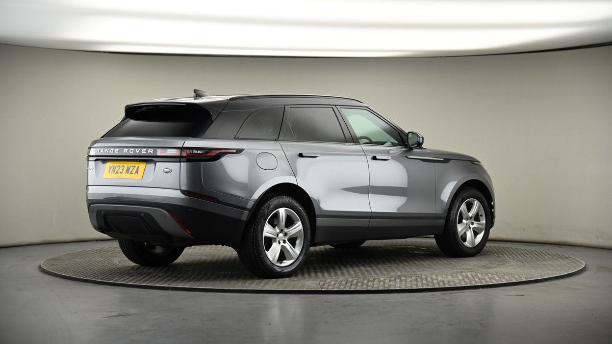 Land Rover Range Rover Velar Image 7