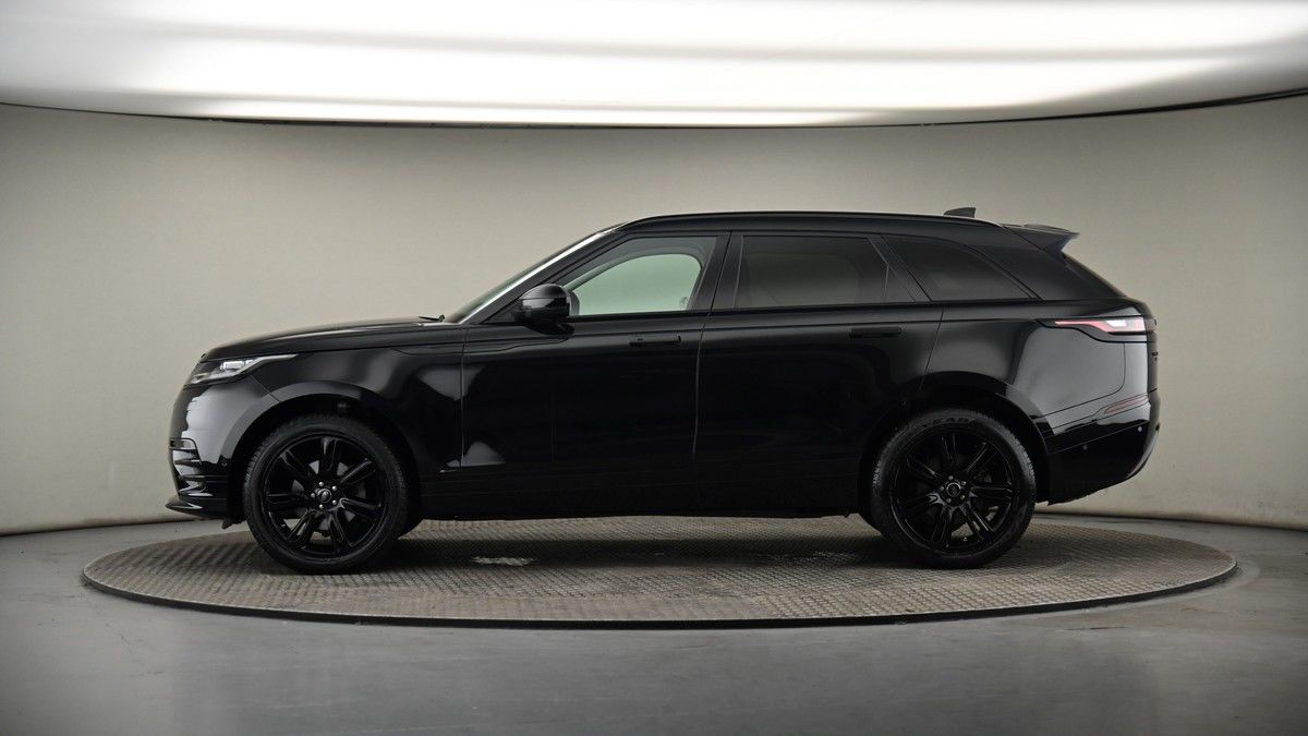 Land Rover Range Rover Velar Image 19