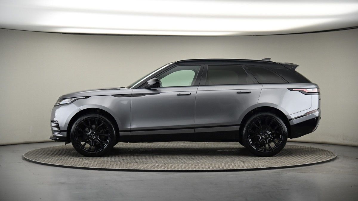 Land Rover Range Rover Velar Image 19