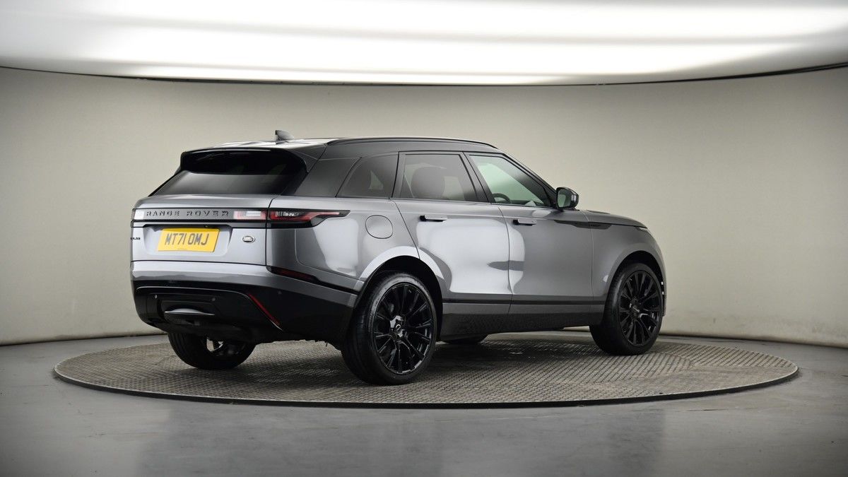 Land Rover Range Rover Velar Image 7