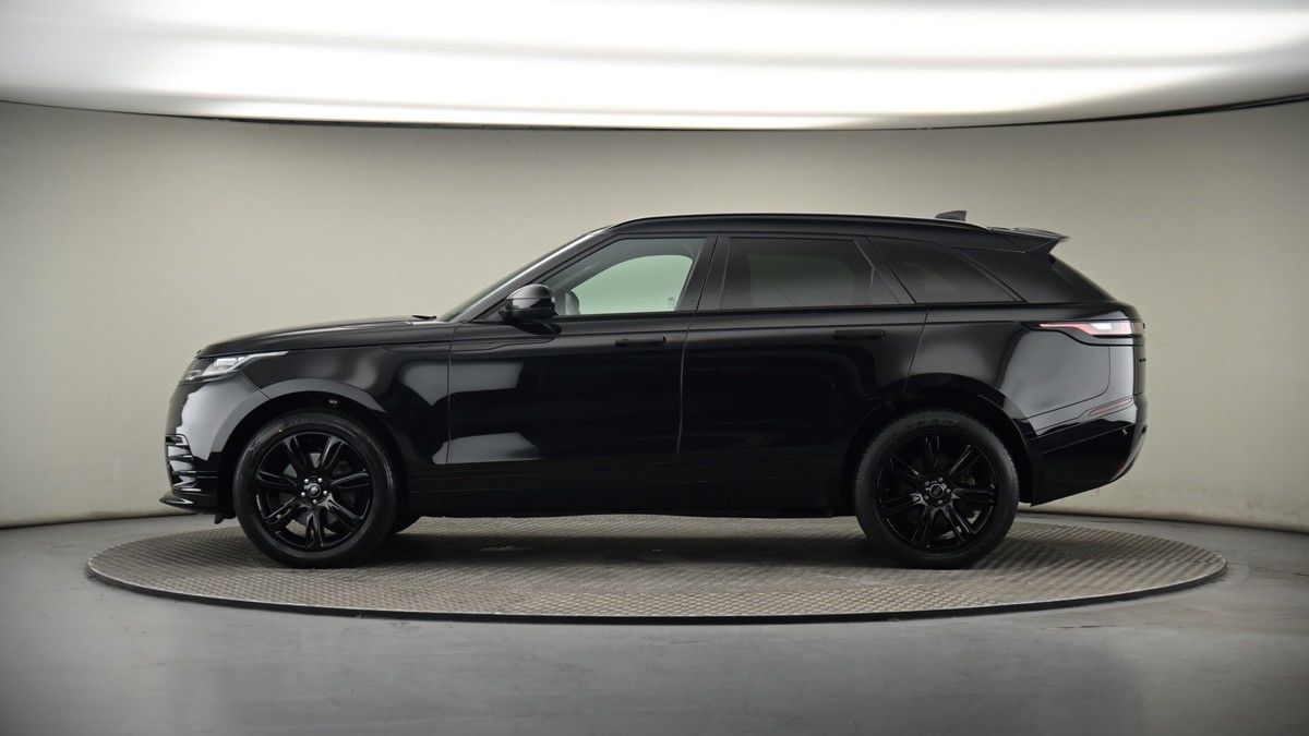 Land Rover Range Rover Velar Image 19