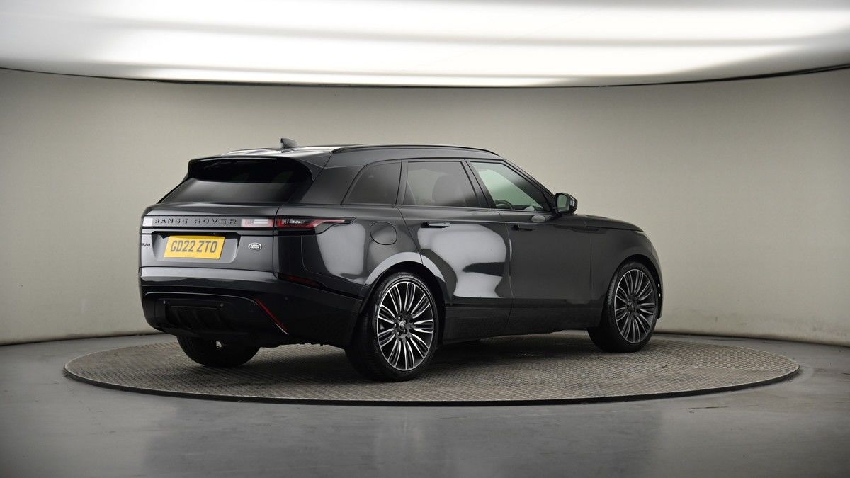 Land Rover Range Rover Velar Image 6