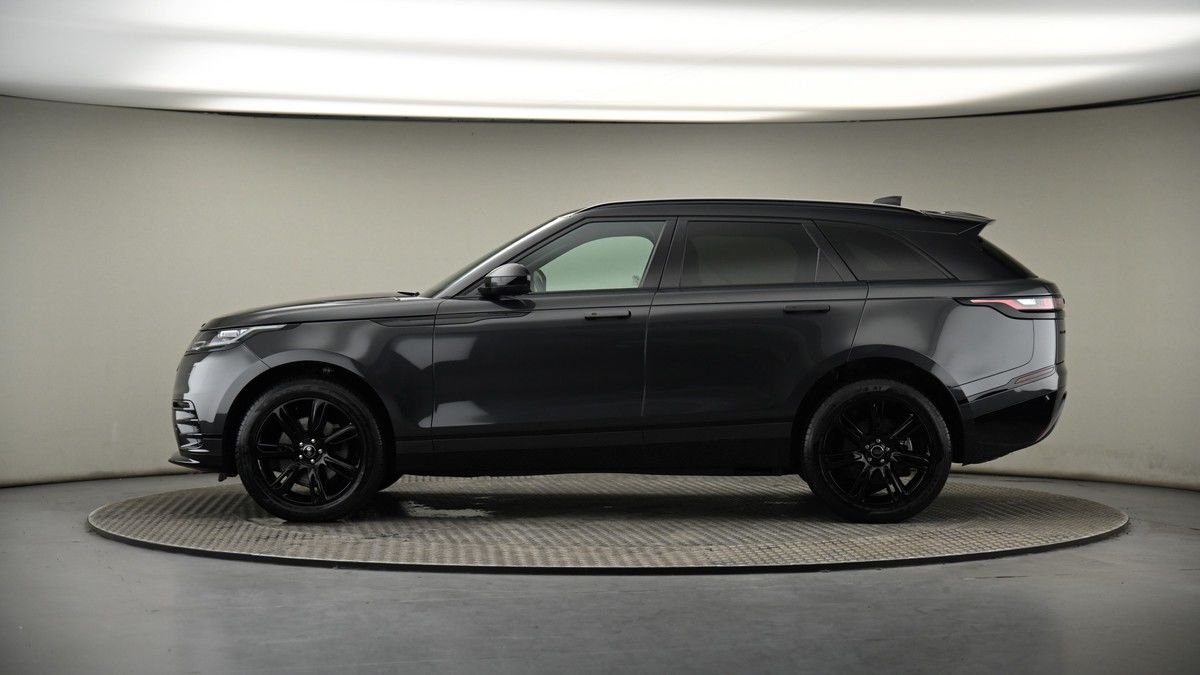 Land Rover Range Rover Velar Image 19