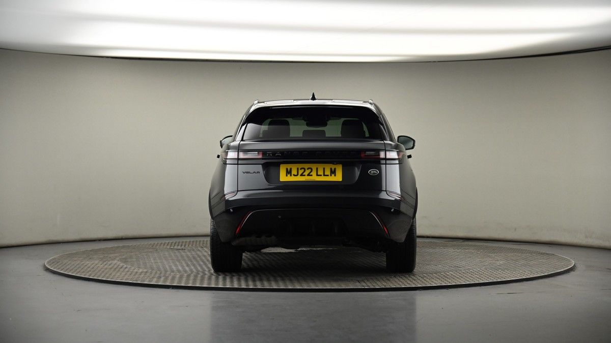 Land Rover Range Rover Velar Image 17