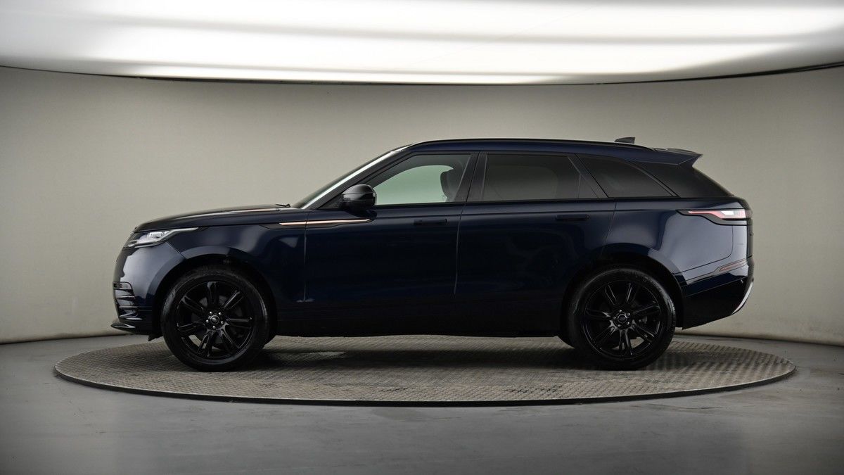 Land Rover Range Rover Velar Image 18