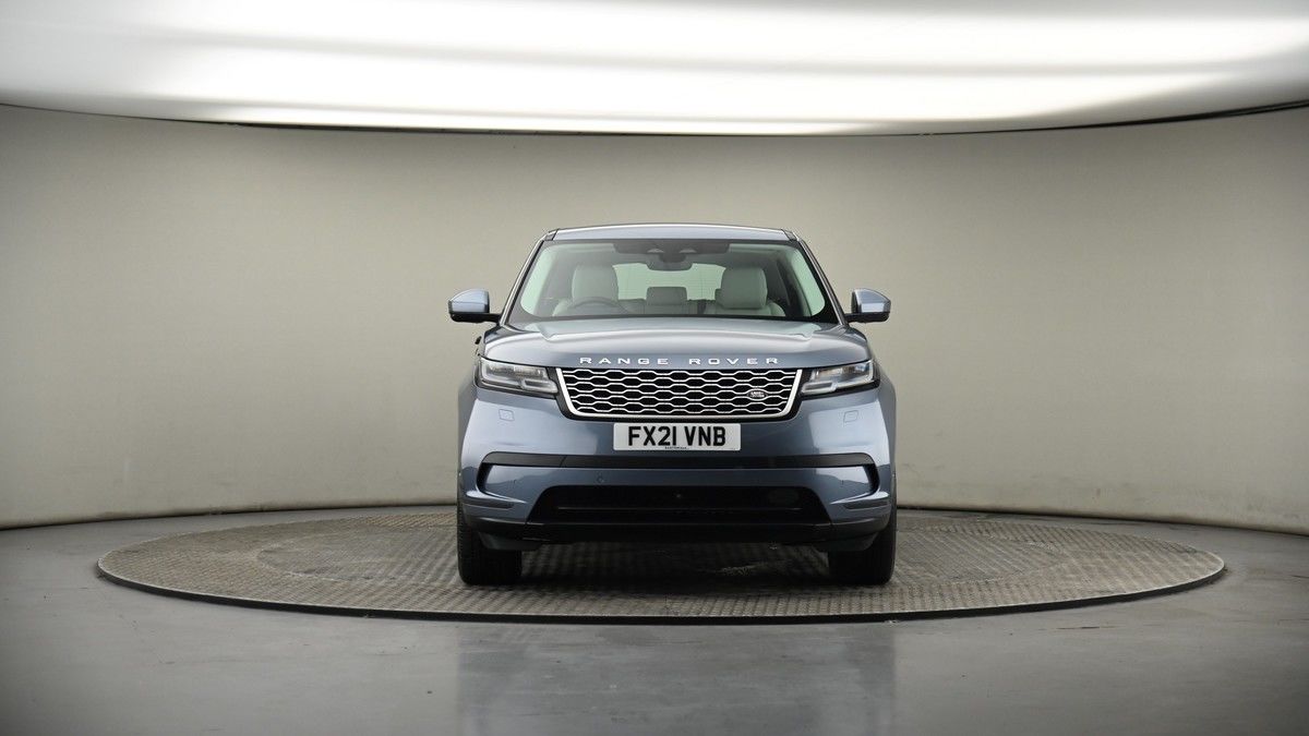 Land Rover Range Rover Velar Image 17