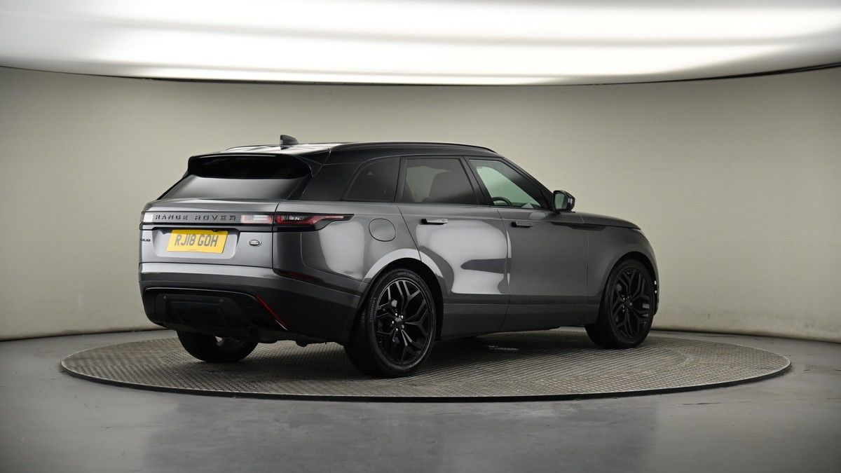 Land Rover Range Rover Velar Image 7