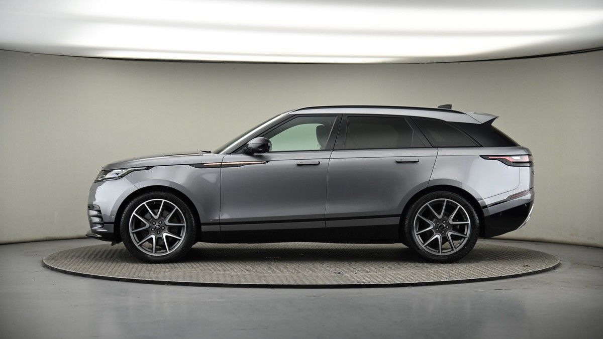 Land Rover Range Rover Velar Image 18