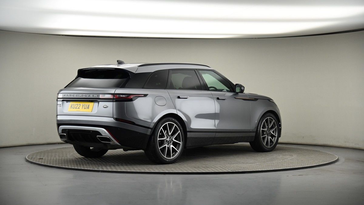 Land Rover Range Rover Velar Image 6