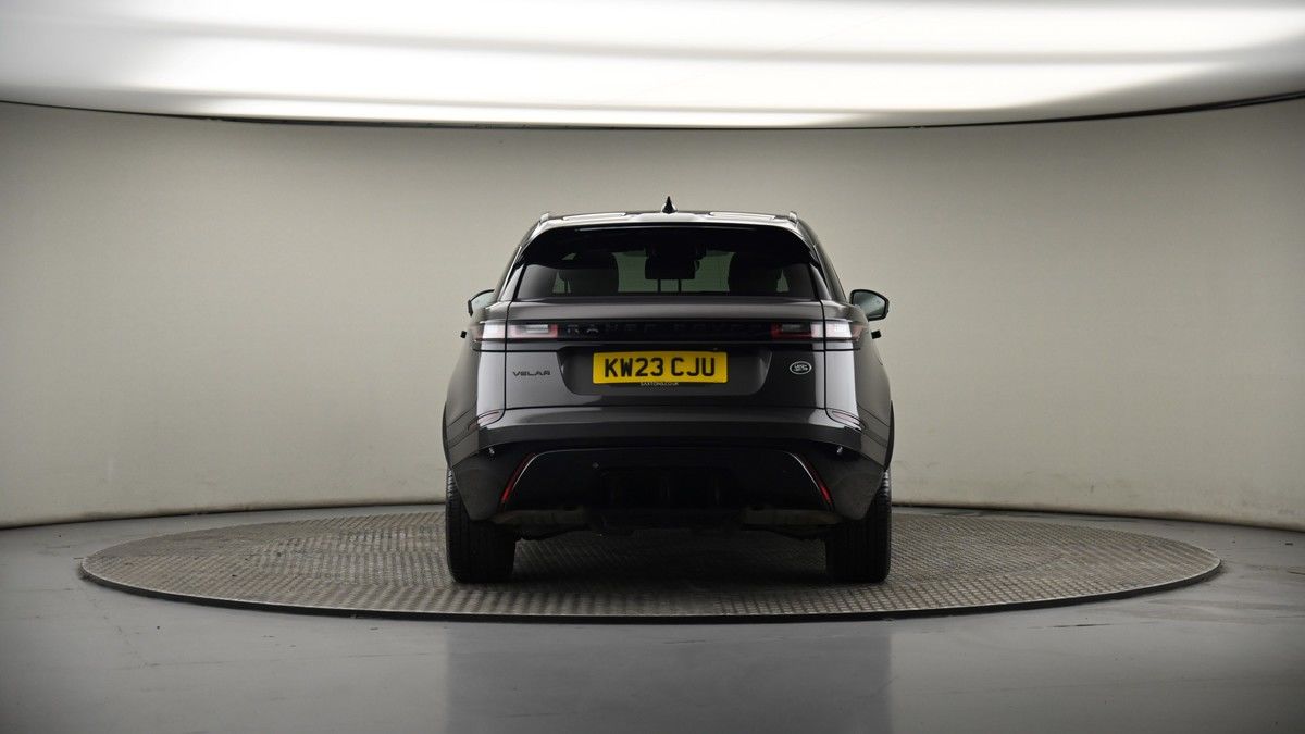 Land Rover Range Rover Velar Image 17