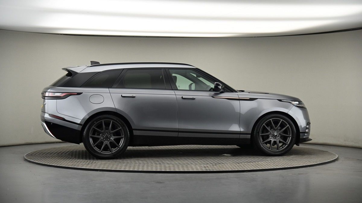 More views of Land Rover Range Rover Velar