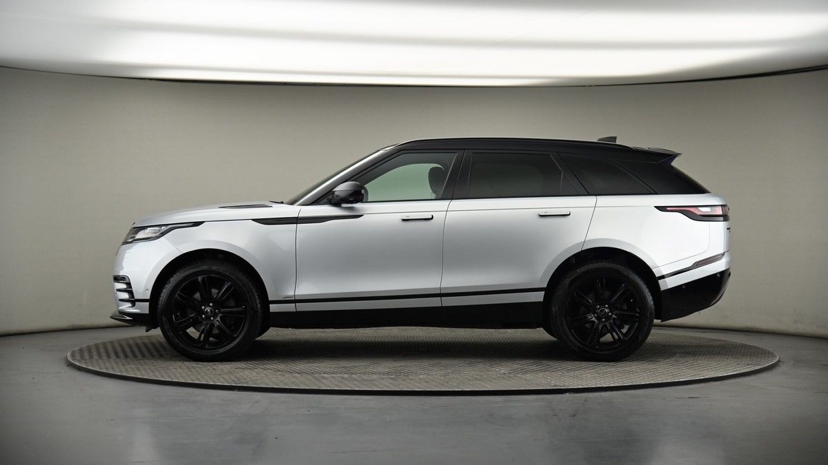 Land Rover Range Rover Velar Image 19