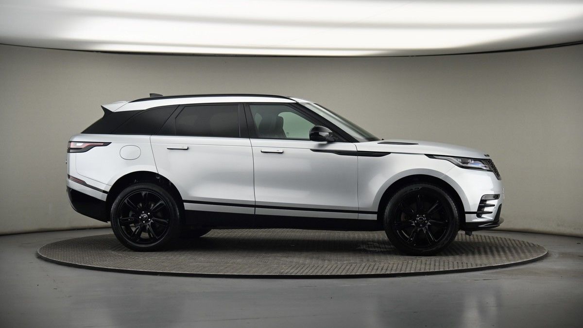 More views of Land Rover Range Rover Velar