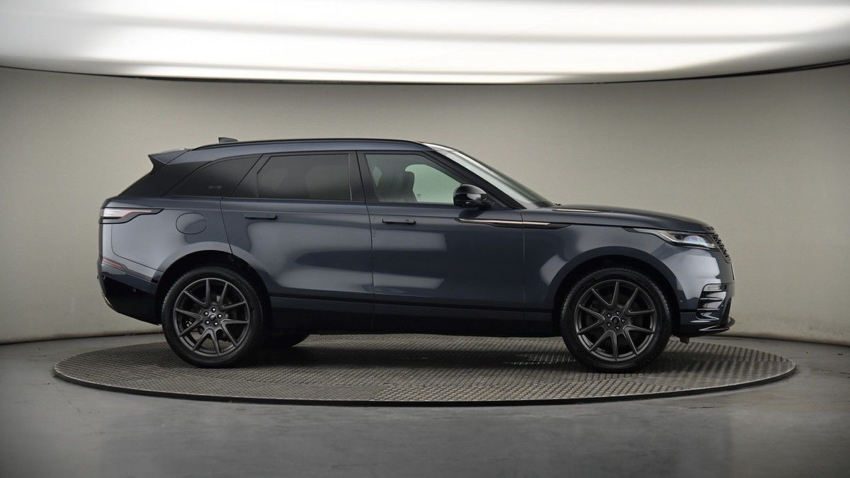 More views of Land Rover Range Rover Velar