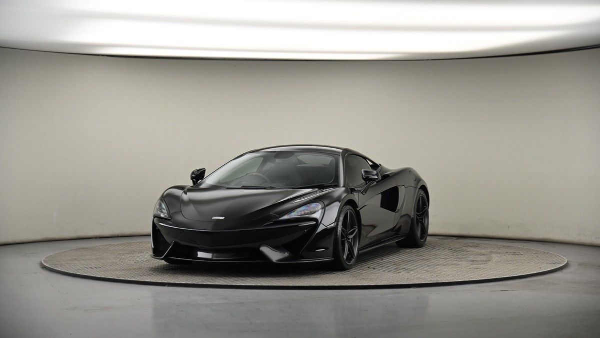 More views of McLaren 570S