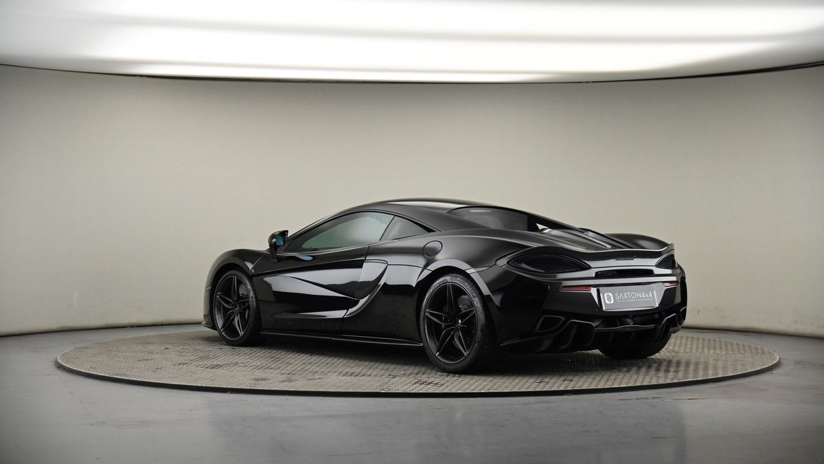More views of McLaren 570S