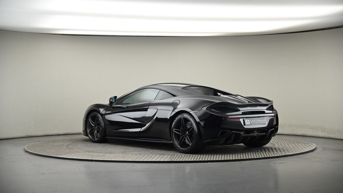 More views of McLaren 570S