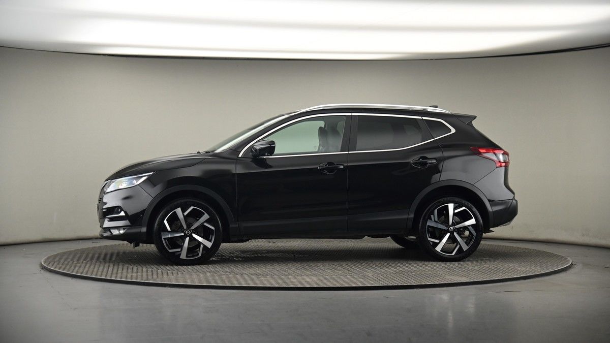 More views of Nissan Qashqai