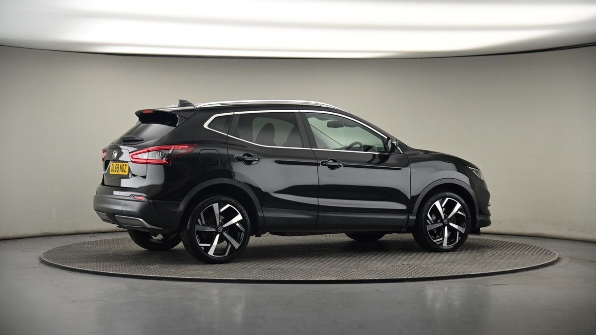More views of Nissan Qashqai