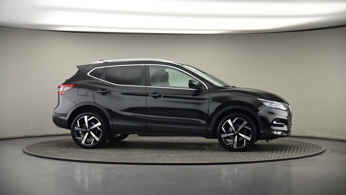 More views of Nissan Qashqai