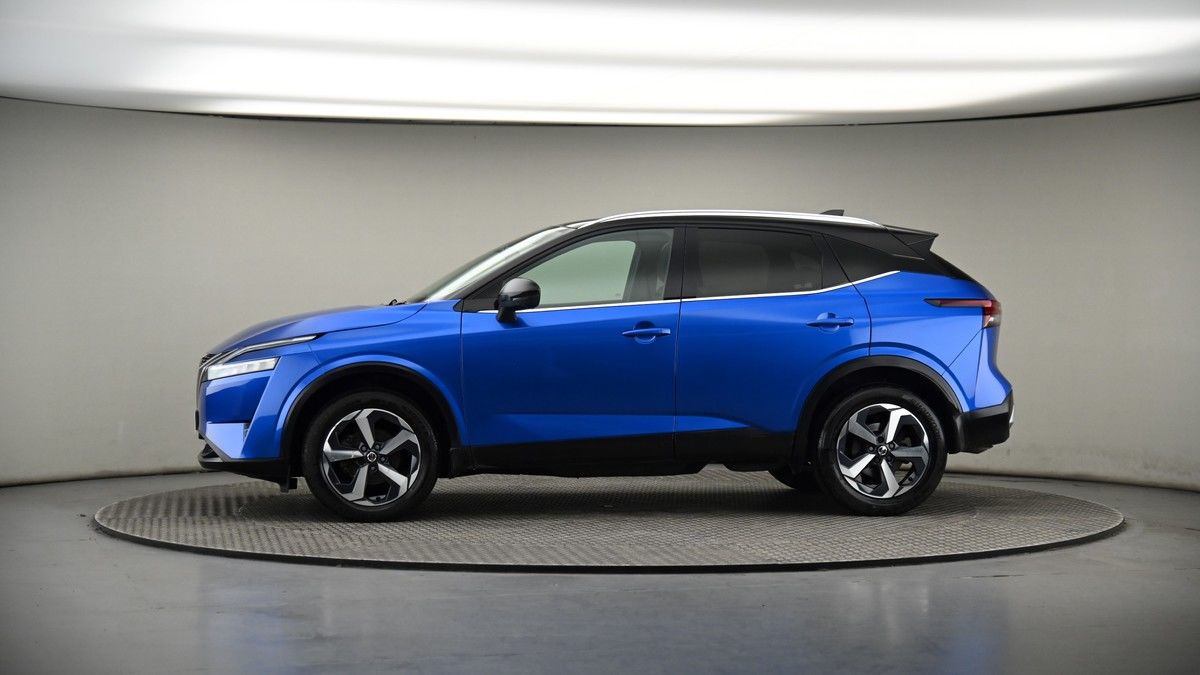 More views of Nissan Qashqai