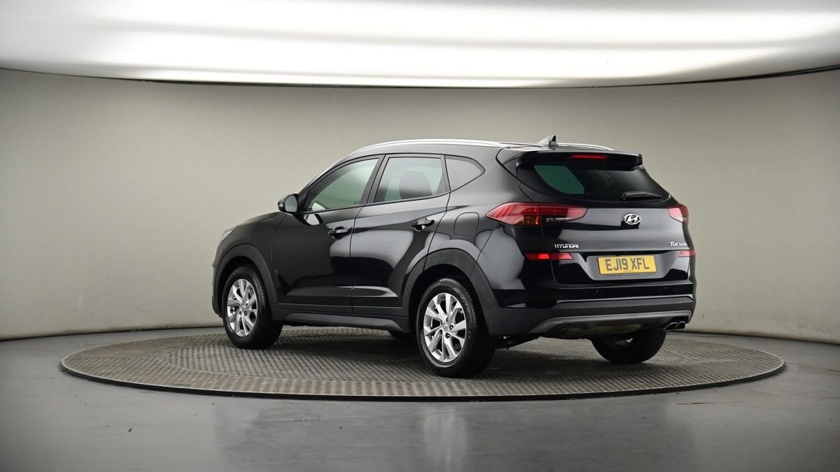 More views of Hyundai TUCSON