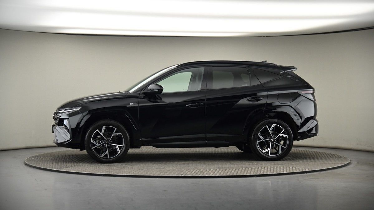 More views of Hyundai TUCSON